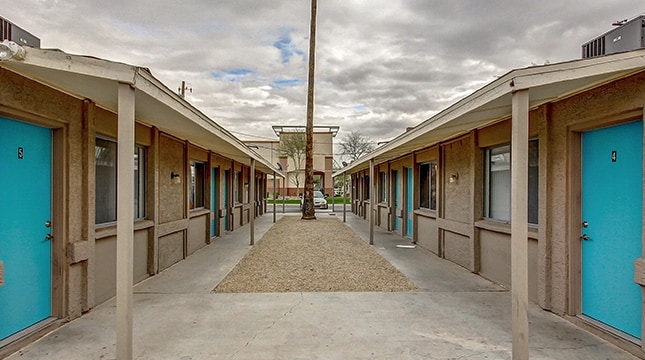 Building Photo - Glenn Isle