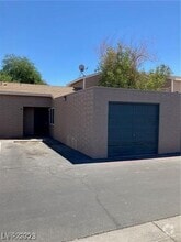Building Photo - 5146 Gray Ln
