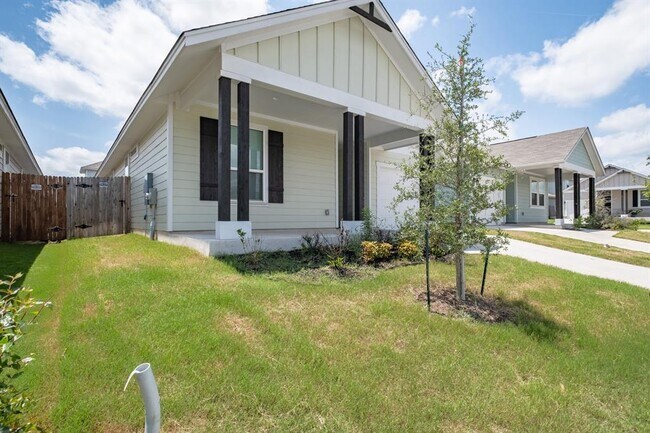 Foto del edificio - 244 E Broade St