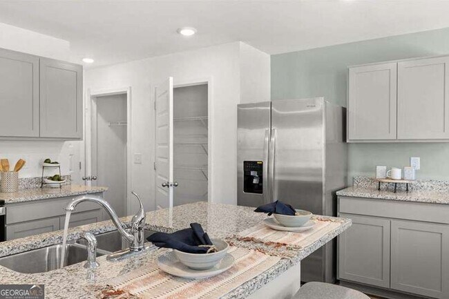 Building Photo - 260 Coastal Dr