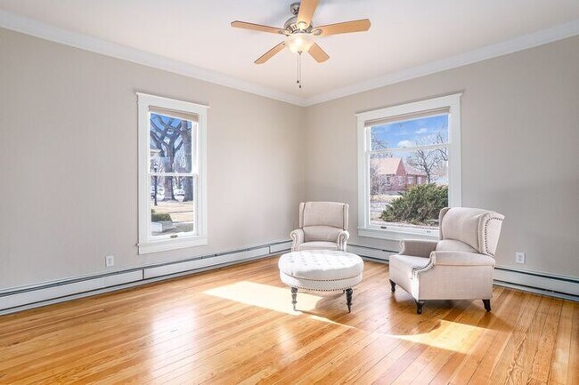 Foto del edificio - Lovely 3 bedroom 1 Bathroom Home!