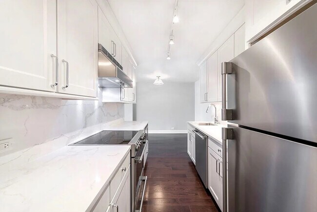 Foto del edificio - 1340 N Astor St