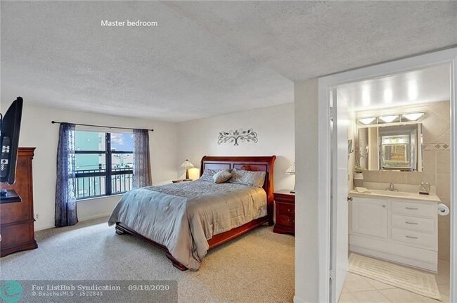 Building Photo - 3200 N Ocean Dr