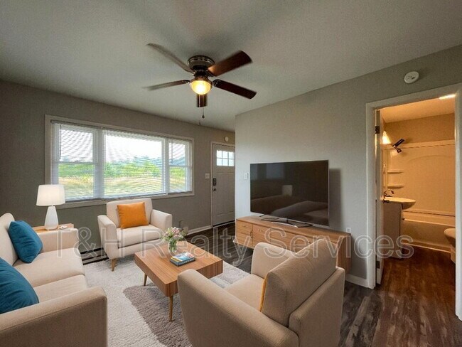 Foto del edificio - 2924 S County Rd 1050 E