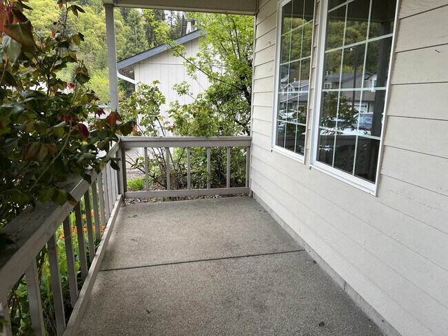 Building Photo - 1188 SW Ivory Loop