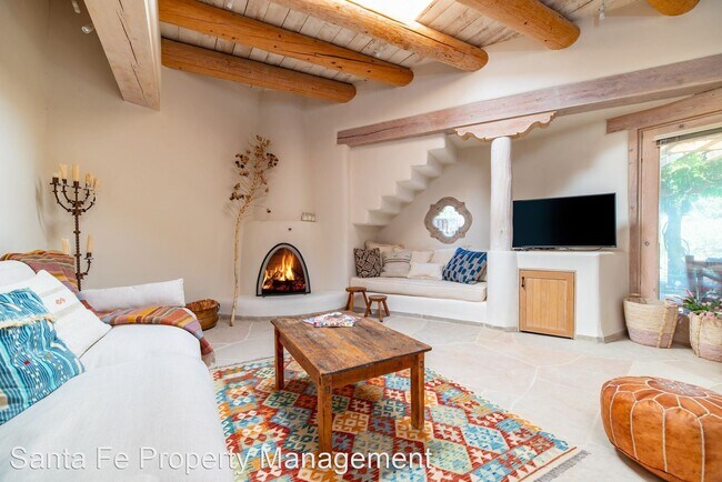 Foto del edificio - 2 br, 3 bath House - 320 Kearney Ave.