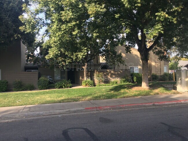 Building Photo - 1313 Floyd Ave