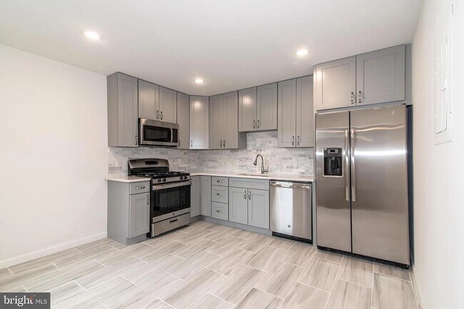 Foto del edificio - 2720 7th St NE