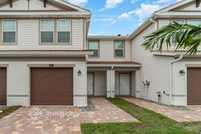 Building Photo - 7153 Greenwood Park Cir