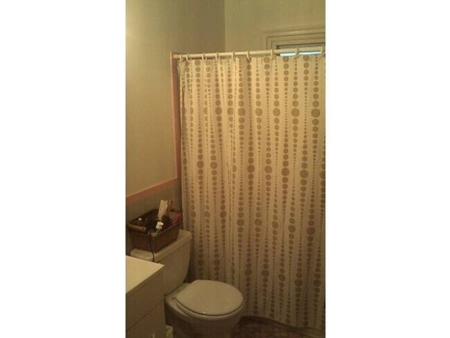 Foto del edificio - Hopkins Townhome for Rent