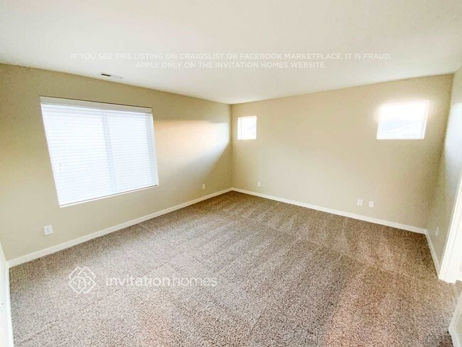 Foto del edificio - 9084 Aster St SE