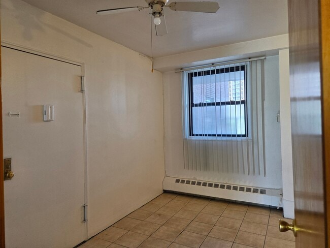 Building Photo - 61-25 98th St