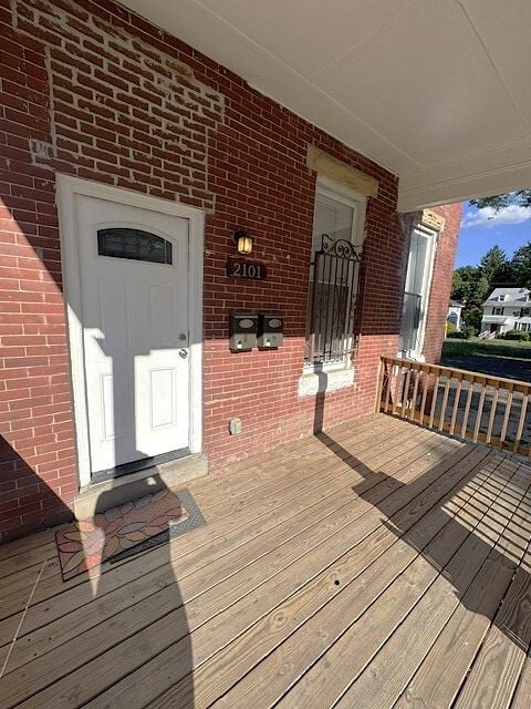 Building Photo - 2101 Chelsea Terrace