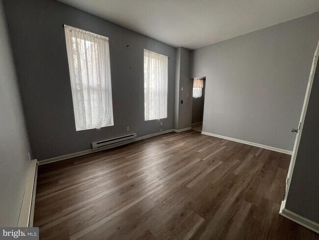 Building Photo - 1414 W Allegheny Ave