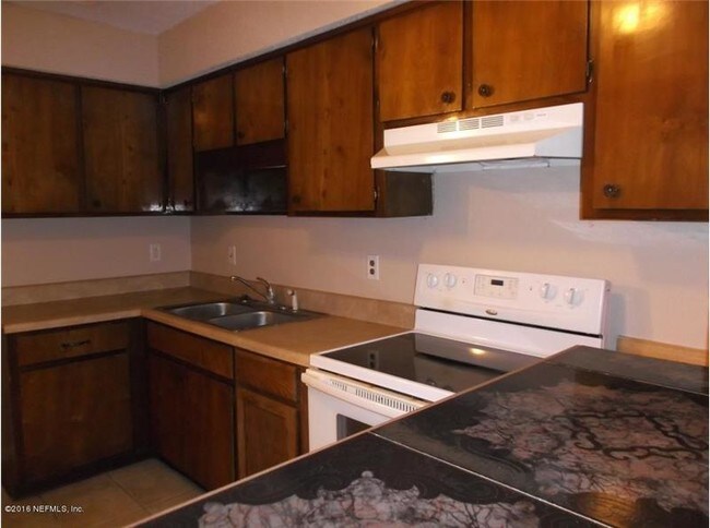 Building Photo - 8036 San Jose Village Ln