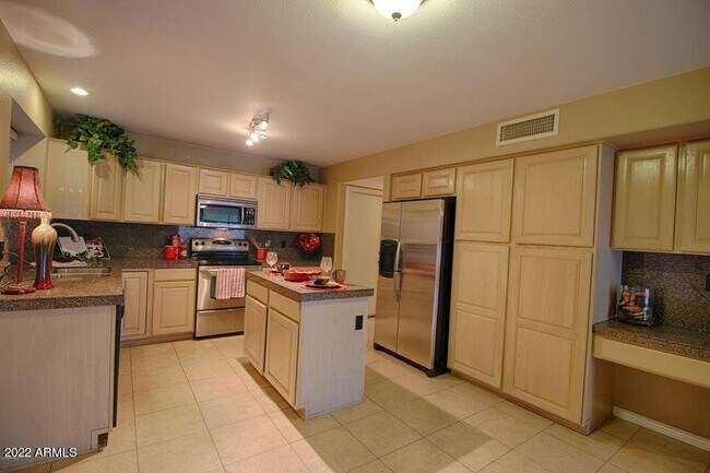 Foto del edificio - 15453 S 44th Pl