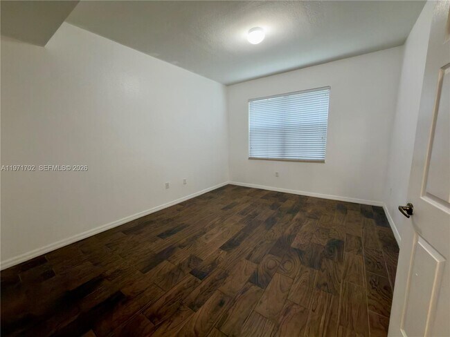 Foto del edificio - 8999 NW 107 Ct