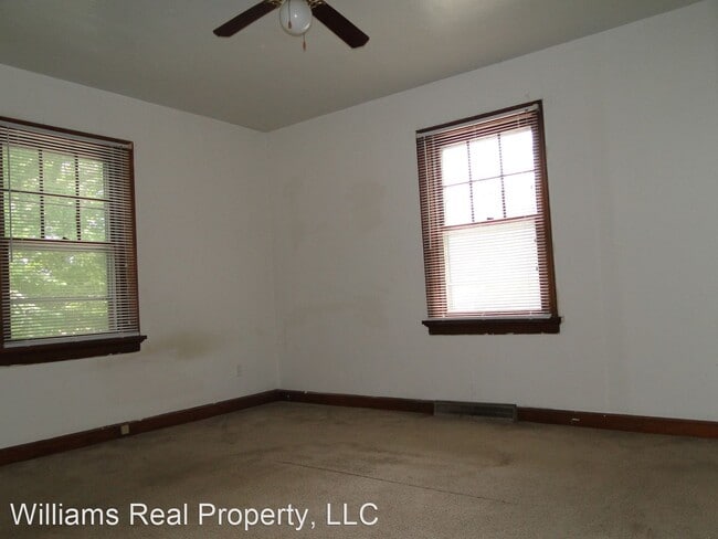 Foto del edificio - 2 br, 1 bath House - 809 East 5th Street