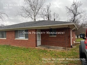 Building Photo - 325 Wilson Dr
