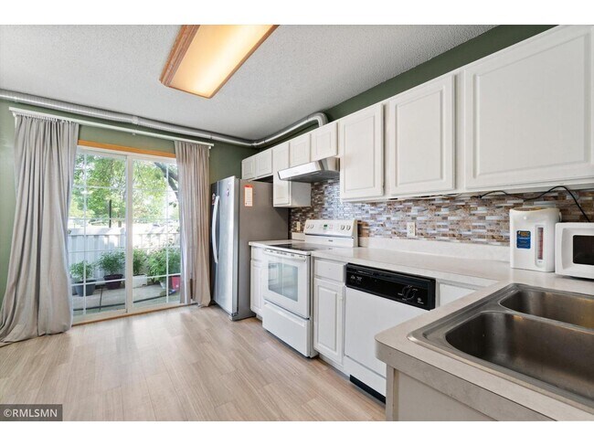 Building Photo - 1747 Weston Ln