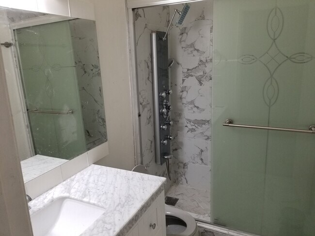 Foto del edificio - NEWLY RENOVATED SOUTHWEST STYLE!