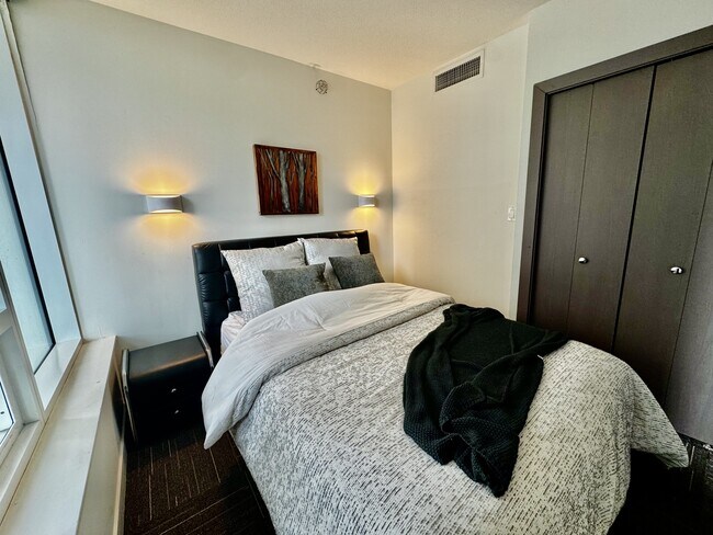 Photo du bâtiment - 38 Smithe St