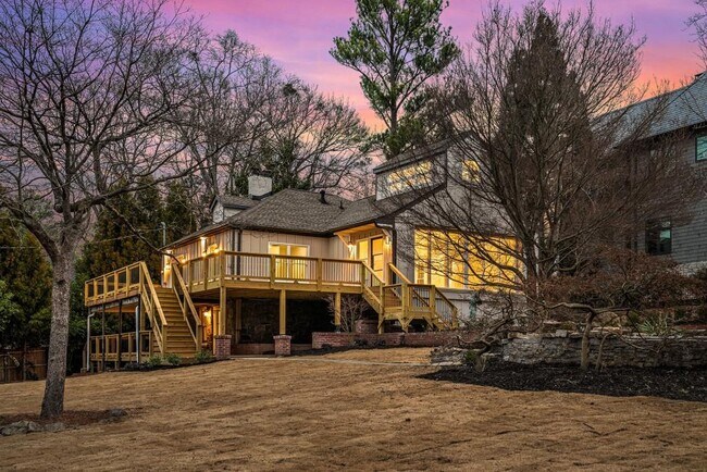 Foto del edificio - 490 Rock Springs Rd NE
