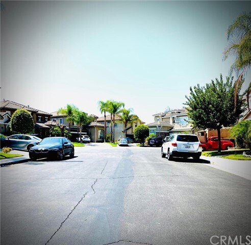 Building Photo - 10053 W Chardonnay Ct