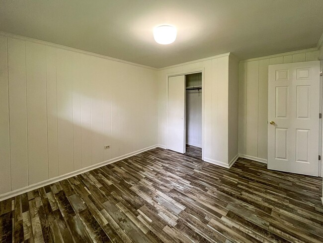 Building Photo - Preston Avenue Duplex for Rent!