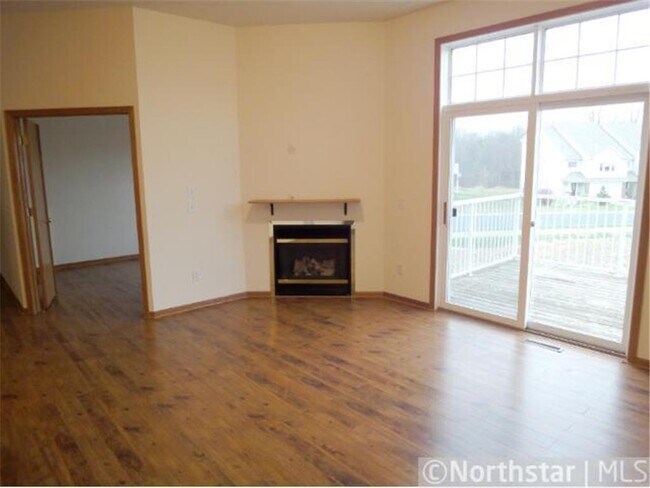 Building Photo - 5066 Fountain Lane N
