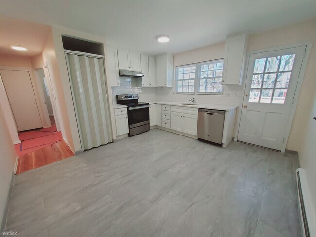 Building Photo - 2 br, 1 bath Condo - 1307 Hope St Unit 5