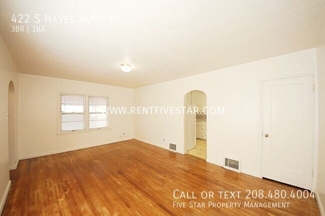 Foto del edificio - 422 S Hayes Ave