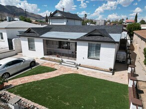Building Photo - 3427 Idalia Ave