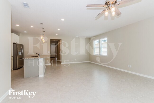 Foto del edificio - 95460 Woodbridge Pkwy