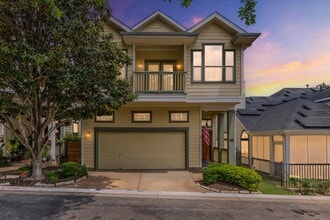 Building Photo - 6704 Menchaca Rd