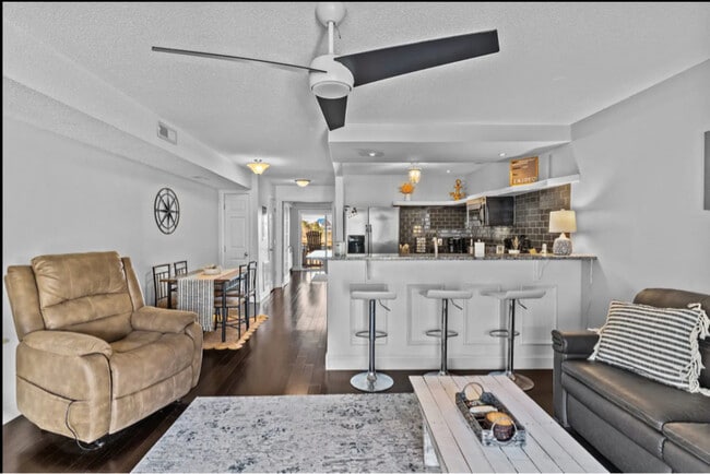 Photo - 1801 Canal Dr Apartment