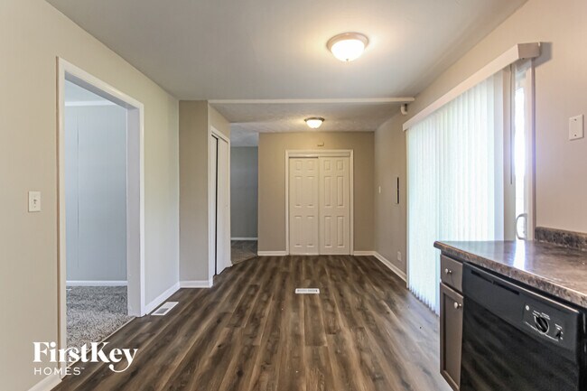 Foto del edificio - 4939 Norcroft Dr