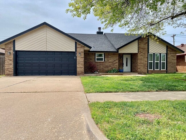 Gorgeous Remodeled Edmond 3 Bed 2 Bath - Gorgeous Remodeled Edmond 3 Bed 2 Bath House