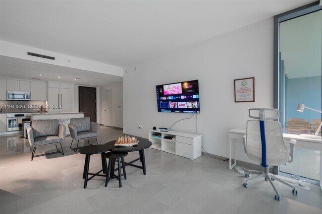 Foto del edificio - 68 SE 6th St