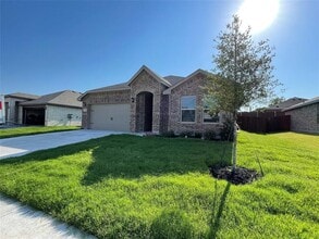 Building Photo - 5817 Brookville Dr
