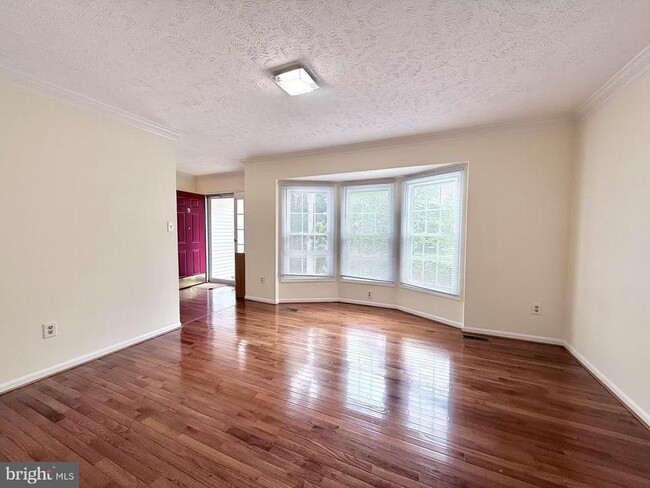 Building Photo - 5437 Braddock Ridge Dr