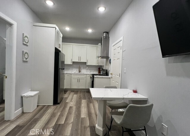 Foto del edificio - 1620 W Orangewood Ave
