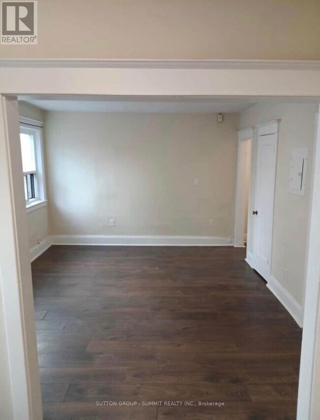 Photo du bâtiment - 98 Vaughan Rd