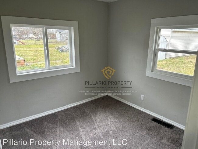 Building Photo - 3 br, 1 bath House - 2204 W 30th St.