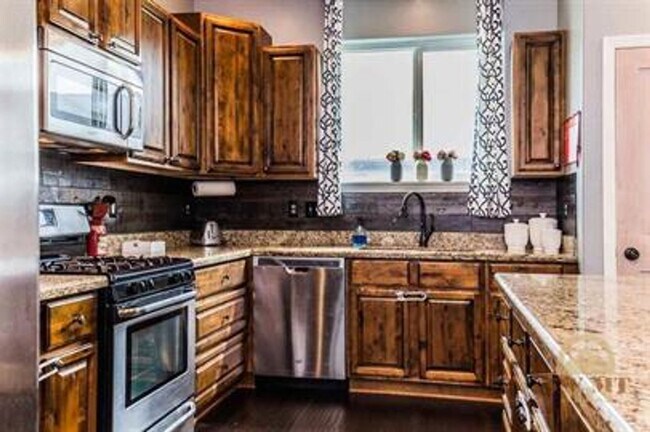 Foto del edificio - Beautiful 3 bedroom 2 bath home in Manhattan