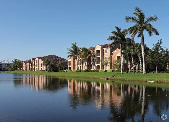 Foto del edificio - 12160 St.Andrews Pl