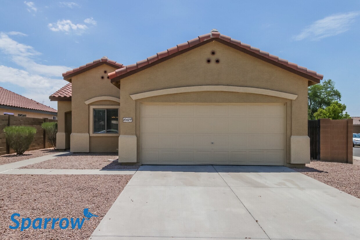 Foto principal - 10429 E ABILENE Avenue