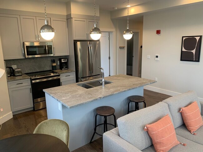 Foto del edificio - 438 McGrath Hwy
