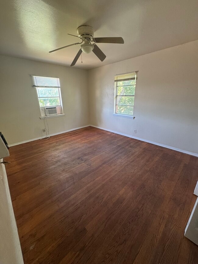 BR1 - 1108 Neff St