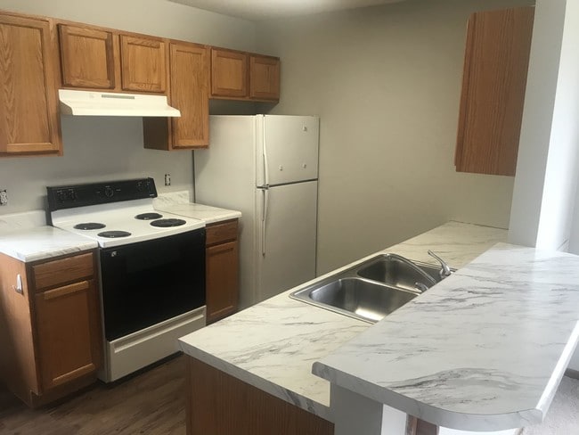 Building Photo - 5816 E Limoges Dr